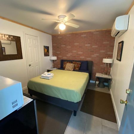 Studio Apartment Antonine New Orleans Bagian luar foto